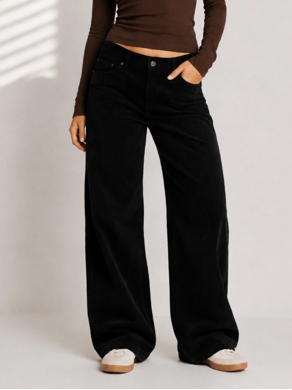 American Eagle Black Corduroy Low-Rise Baggy Wide-Leg Pants Size 14